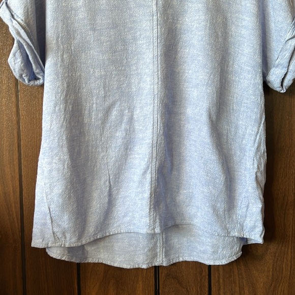 cable & gauge | Baby blue linen blend rolled sleeve top Women’s Size Small - Picture 2 of 8
